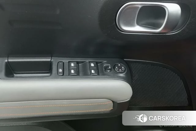 Citroen Yunyi C4 AIRCROSS 2019 Желтый из Китая, фото 6