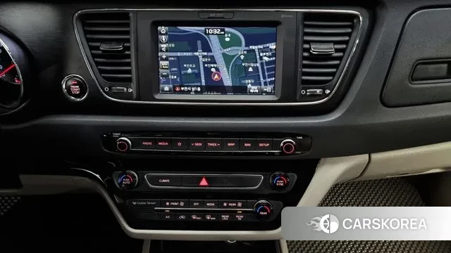 Kia The New Carnival 2018 Серый из Кореи, фото 6