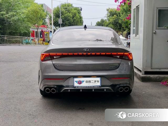 Kia K5 2021 Серебристо-серый из Китая, фото 6