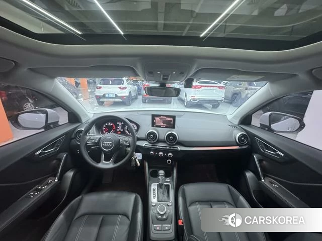 Audi Q2L 2023 Белый из Китая, фото 6