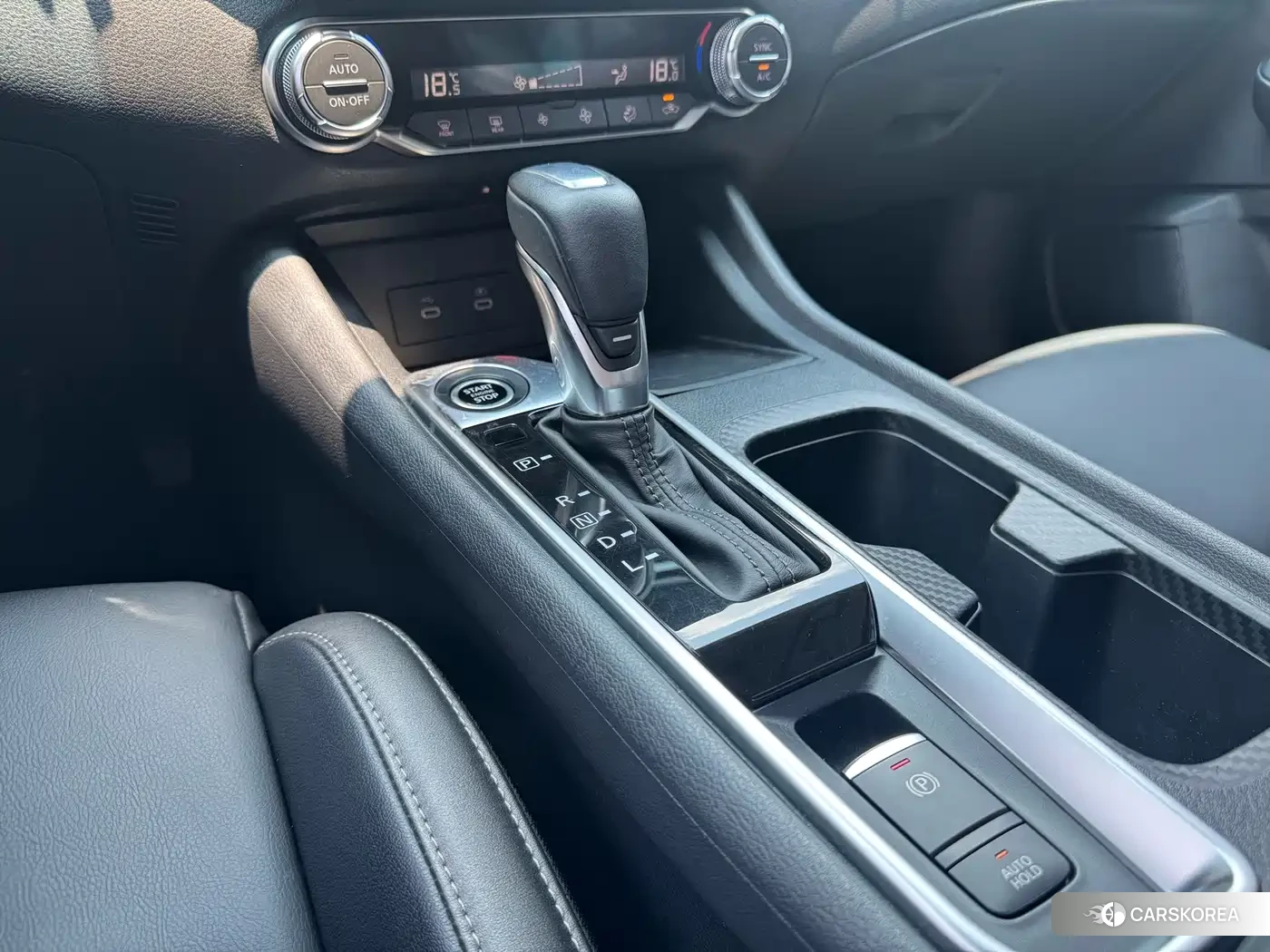 Nissan Sylphy 2023 Белый из Китая, фото 6