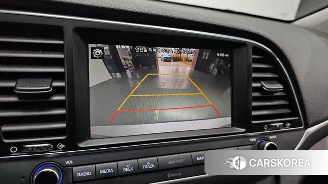 Hyundai Avante AD 2018 Серебристо-серый из Кореи, фото 6