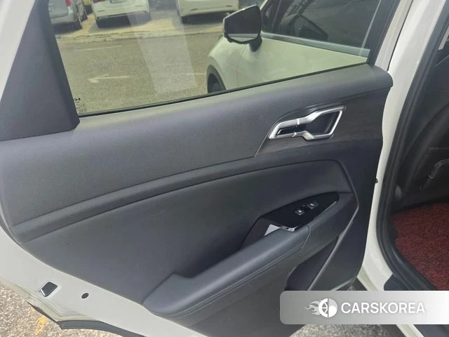 Kia Sportage 5th Generation 2021 Белый из Кореи, фото 6
