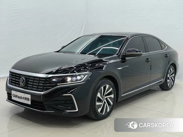 Volkswagen Passat PHEV 2023 Черный из Китая, фото 6