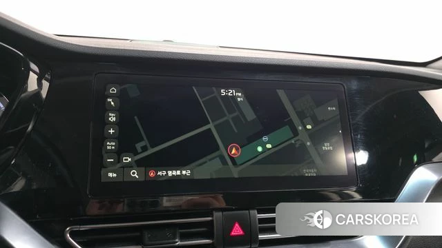 Kia Niro Plus 2022 Белый из Кореи, фото 6
