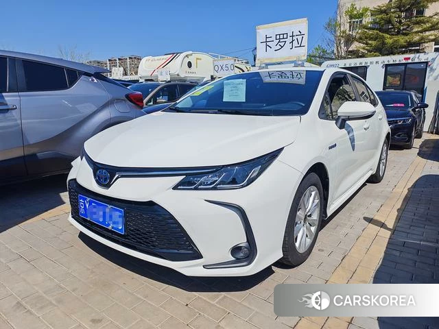 Toyota Corolla 2023 Белый из Китая, фото 6