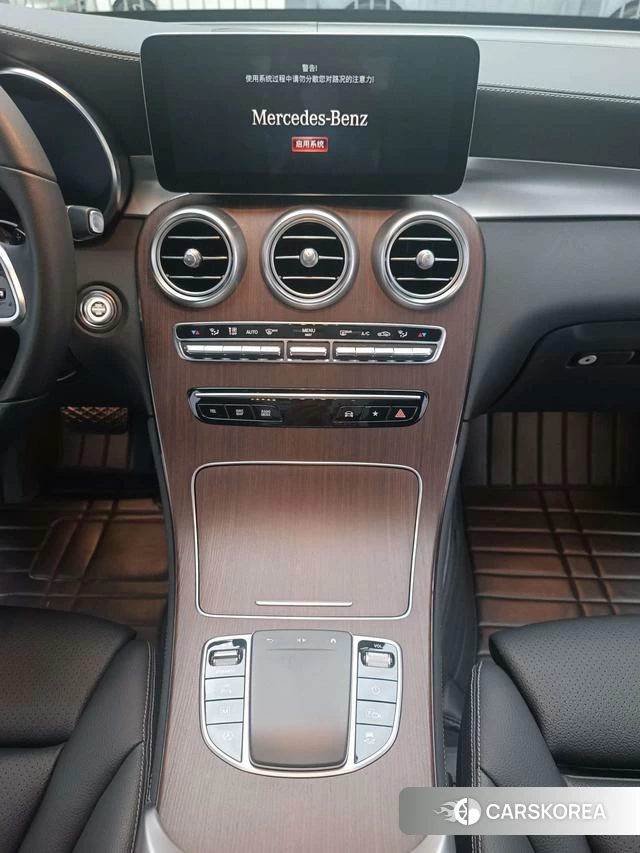Mercedes-Benz GLC 2021 Черный из Китая, фото 6