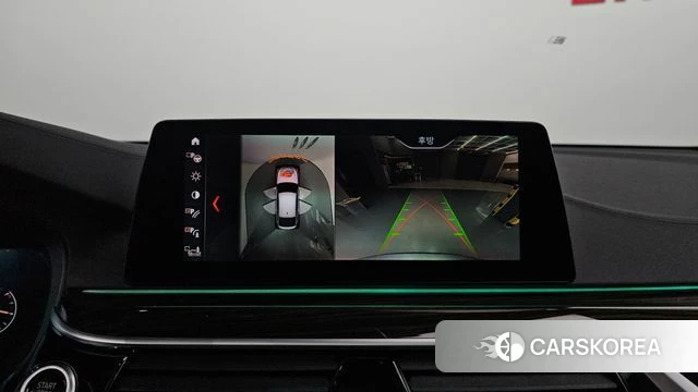 BMW 6 Series GT (G32) 2019 Серебристо-серый из Кореи, фото 6