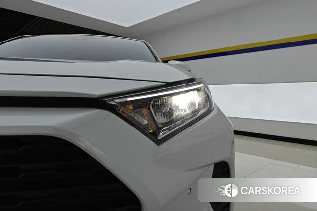 Toyota RAV4 Rongfang 2023 Белый из Китая, фото 6