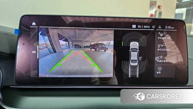 BMW 5 Series (G30) 2022 Белый из Кореи, фото 6