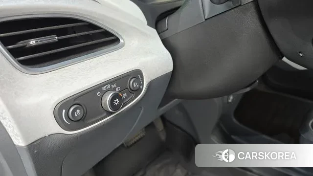 Chevrolet (GM Daewoo) Bolt EV 2019 Белый из Кореи, фото 6