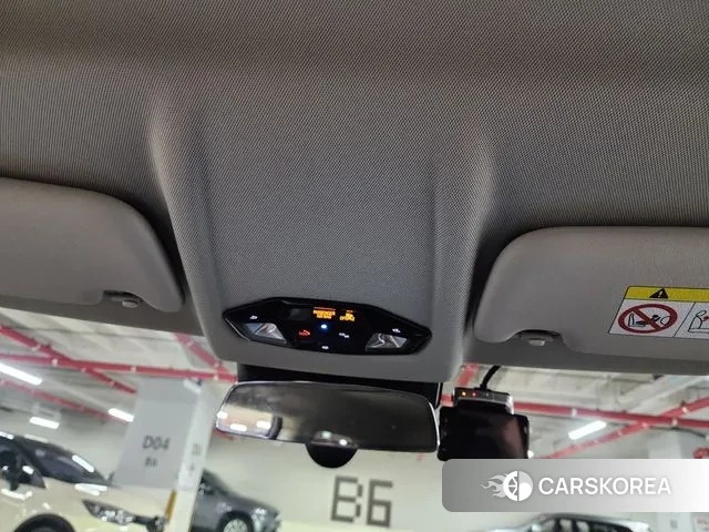 Mini Cooper C 4th generation 2024 Красный из Кореи, фото 6