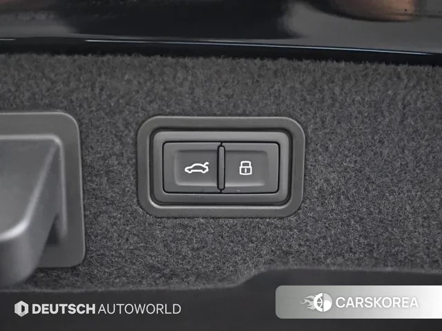 Audi A8 (D5) 2021 Черный из Кореи, фото 6