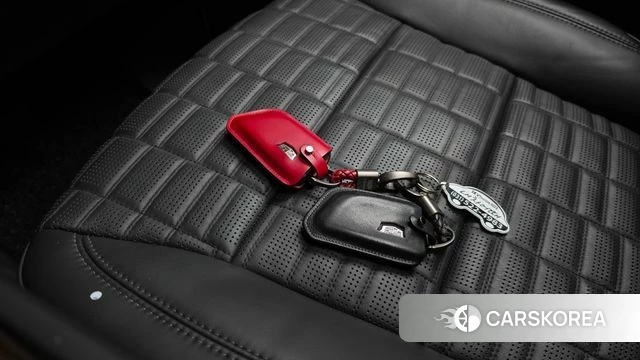 Cadillac Escalade 5th Generation 2023 Черный из Кореи, фото 6