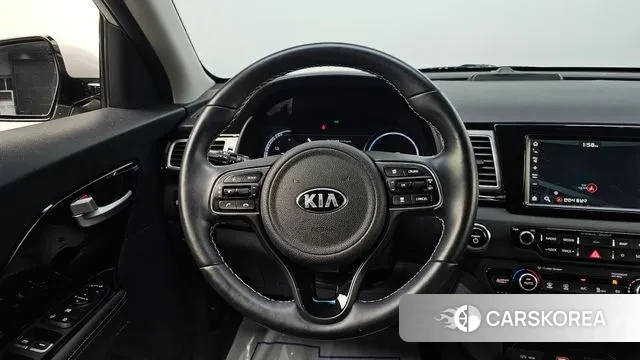 Kia Niro EV 2021 Серебряный из Кореи, фото 6
