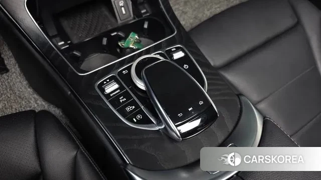 Mercedes-Benz C-Class W205 2021 Белый из Кореи, фото 6