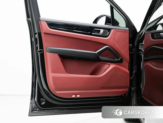 Porsche Cayenne (PO536) 2023 Черный из Кореи, фото 6