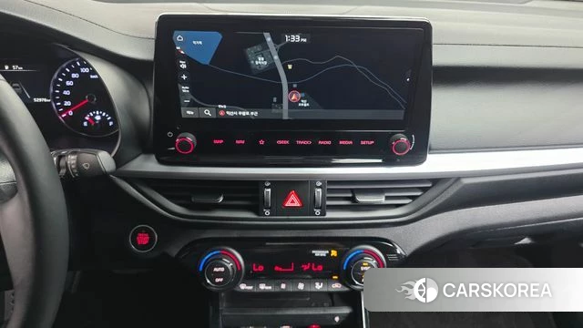 Kia The New K3 2nd generation 2023 Белый из Кореи, фото 6