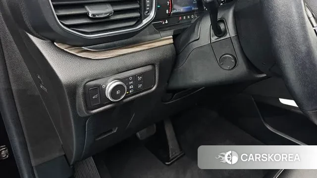 Ford Explorer 6th Generation 2021 Черный из Кореи, фото 6