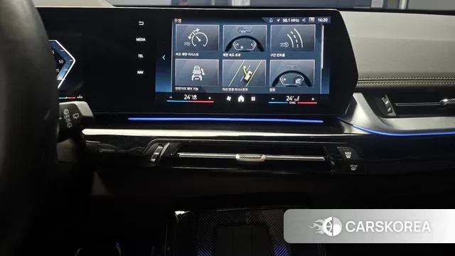 BMW X1 (U11) 2024 Небесно-голубой из Кореи, фото 6