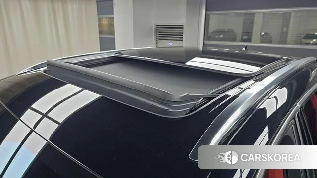 Bentley Bentayga 2023 Черный из Кореи, фото 6