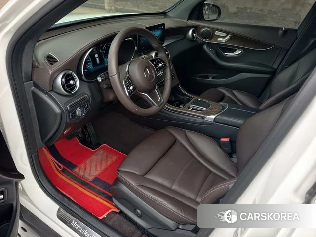 Mercedes-Benz GLC 2021 Белый из Китая, фото 6