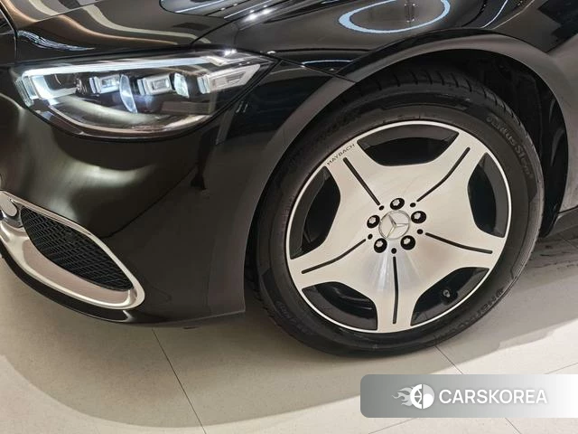 Mercedes-Benz Maybach S-class 2024 Черный из Китая, фото 6