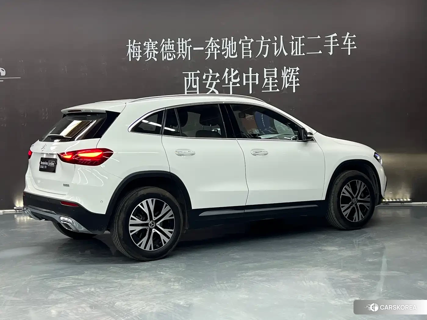 Mercedes-Benz GLA 2024 Белый из Китая, фото 6