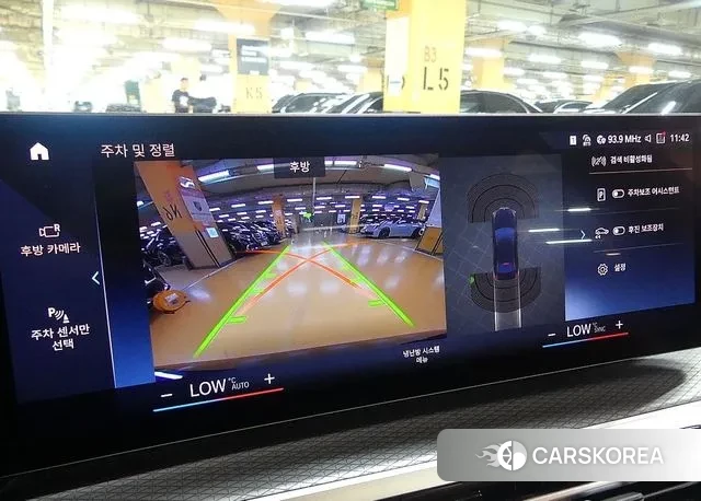 BMW 3 Series (G20) 2023 Черный из Кореи, фото 6