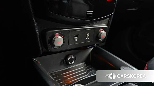 Ssangyong Tivoli Air 2018 Белый из Кореи, фото 6