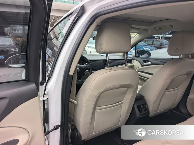 Buick Weilang 2018 Белый из Китая, фото 6