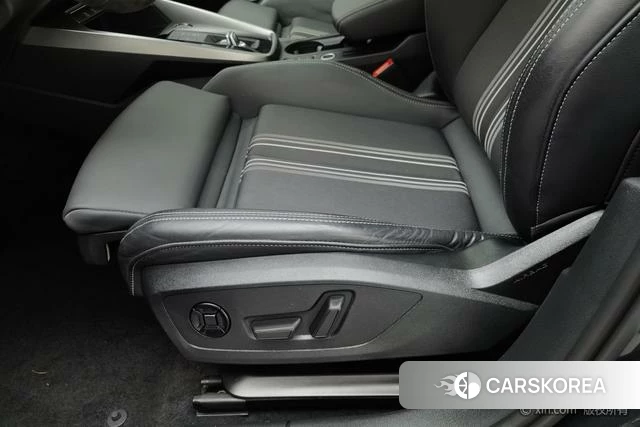 Audi A3 2024 Темно-серый из Китая, фото 6
