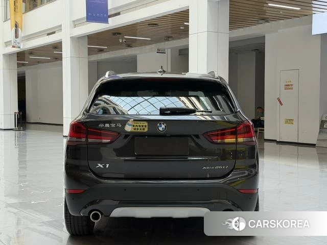 BMW X1 2021 Темно-серый из Китая, фото 6