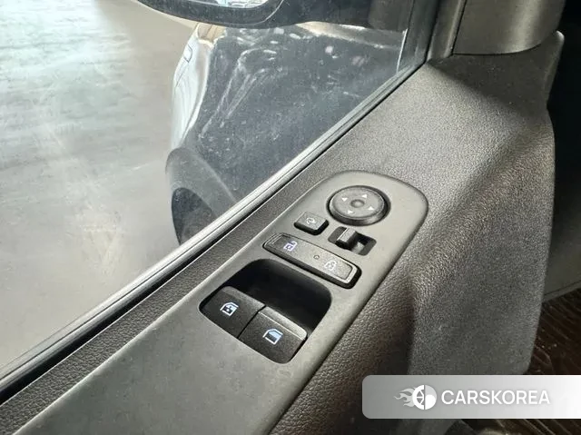 Hyundai Staria 2022 Серый из Кореи, фото 6