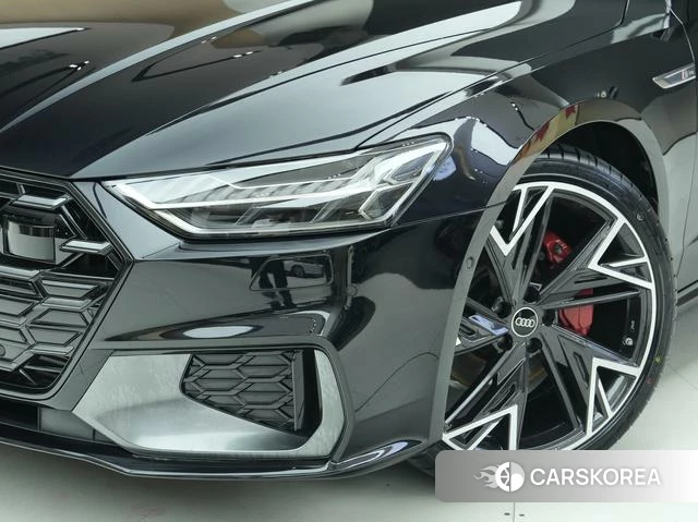 Audi A7L 2024 Черный из Китая, фото 6