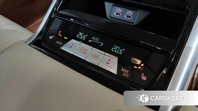 BMW M8 (G15) 2022 Черный из Кореи, фото 6