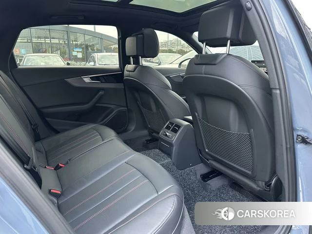 Audi A4L 2022 Синий из Китая, фото 6