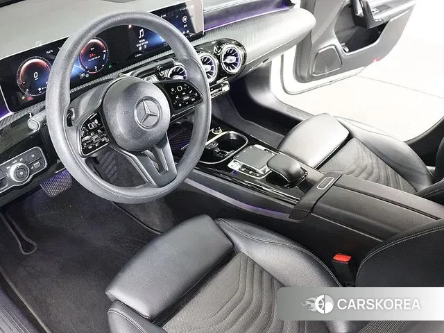 Mercedes-Benz A-Class W177 2020 Белый из Кореи, фото 6