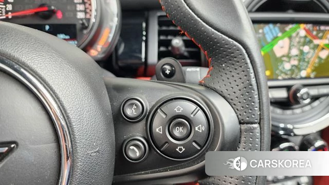 Mini Cooper S Convertible 2020 Черный из Кореи, фото 6