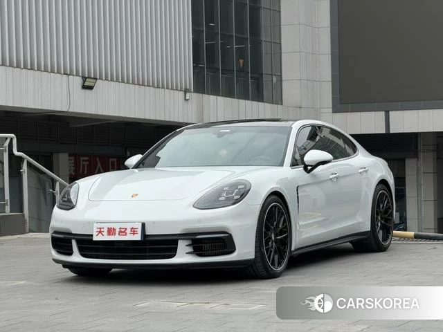 Porsche Panamera 2021 Белый из Китая, фото 6