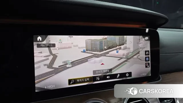 Mercedes-Benz E-Class W213 2020 Серебристо-серый из Кореи, фото 6