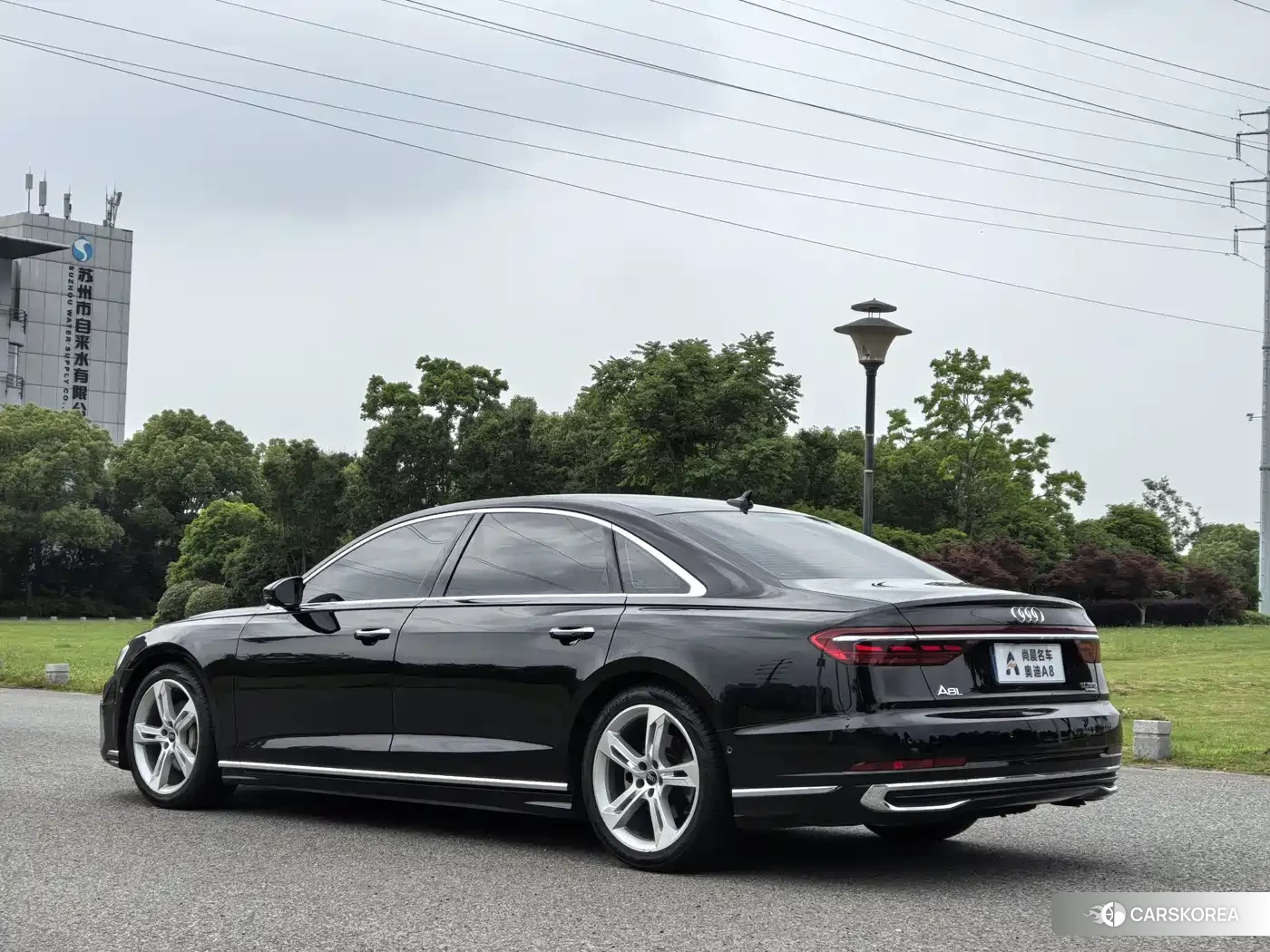 Audi A8 2023 Черный из Китая, фото 6