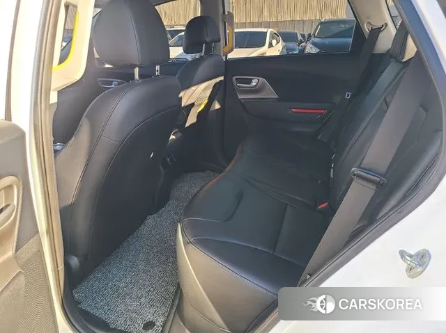 Kia Niro Plus 2022 Белый из Кореи, фото 6