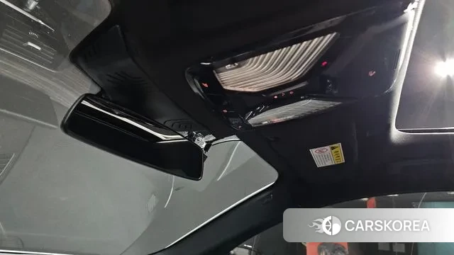 BMW 5 Series (G30) 2018 Белый из Кореи, фото 6