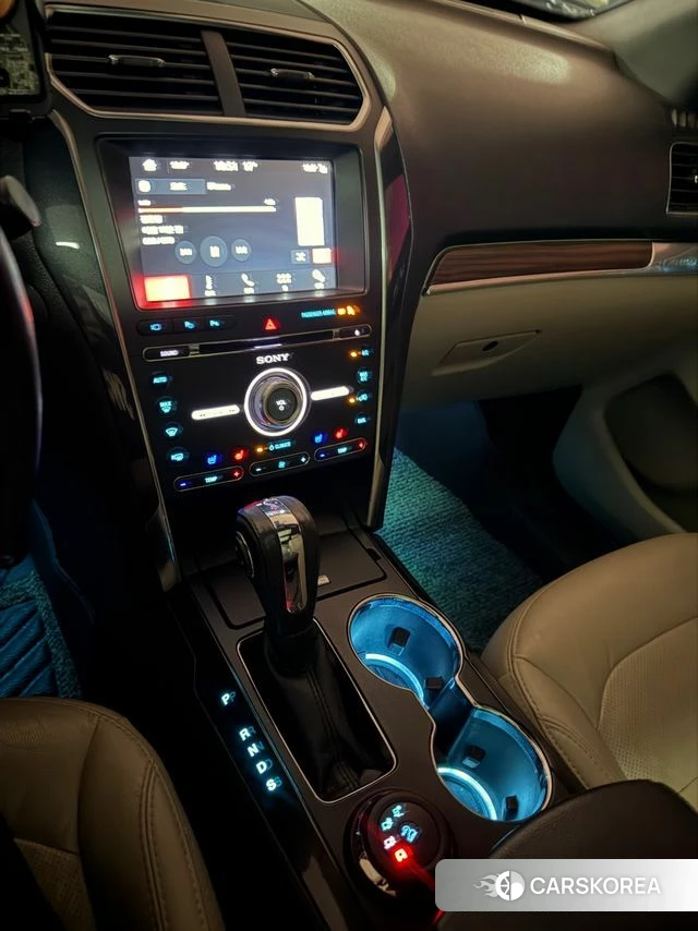 Ford Explorer 2018 Белый из Кореи, фото 6