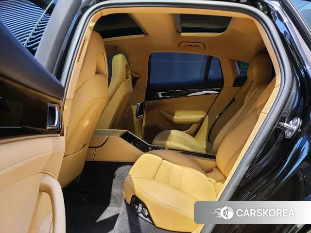 Porsche Panamera (971) 2018 Черный из Кореи, фото 6