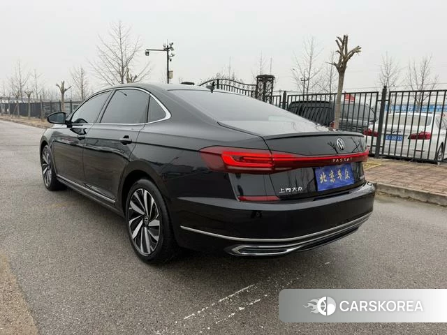 Volkswagen Passat 2024 Черный из Китая, фото 6