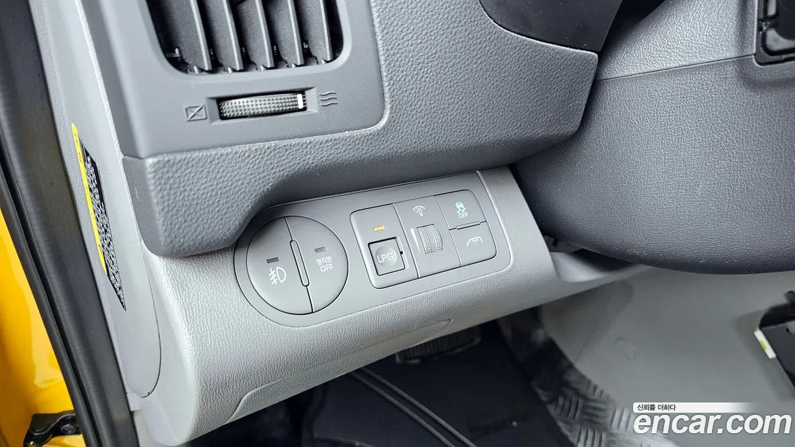 Hyundai The New Grand Starex 2021 Желтый из Кореи, фото 6