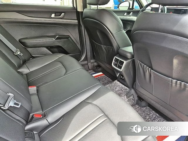 Kia The New K5 3rd generation 2025 Белый из Кореи, фото 6