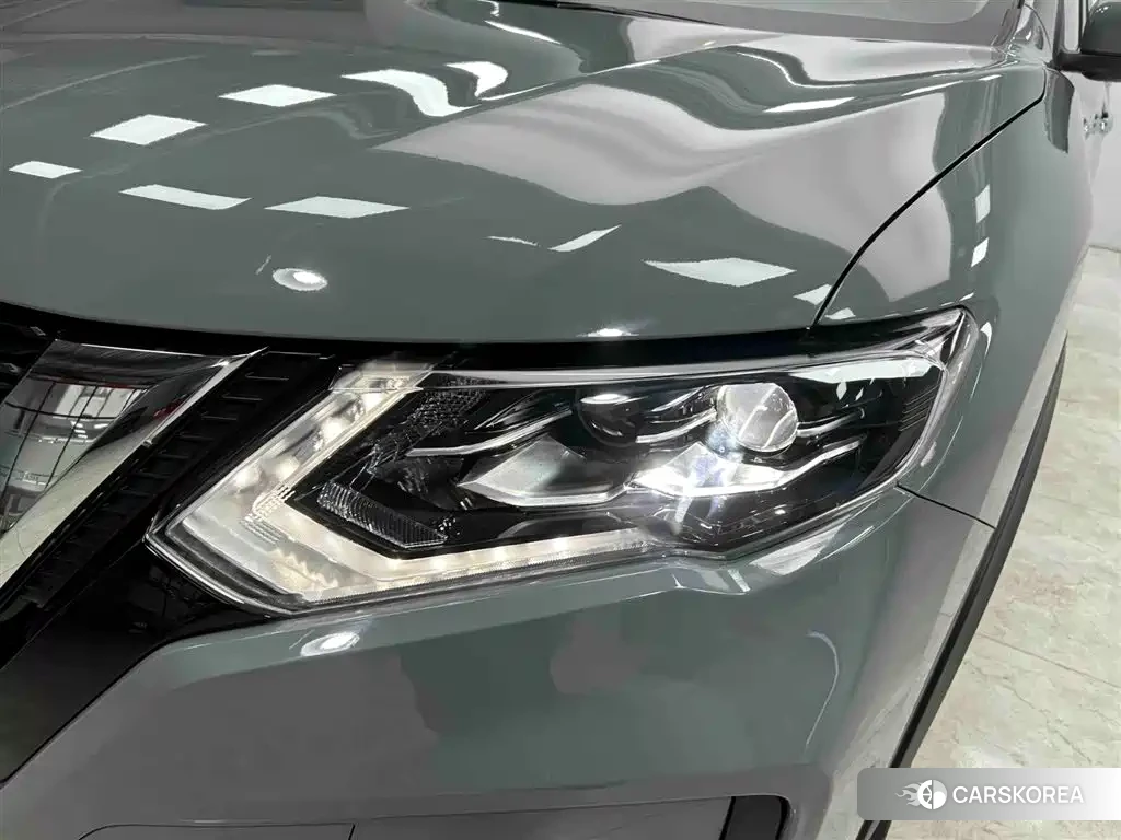 Nissan Qijun 2025 Silver/gray из Китая, фото 6